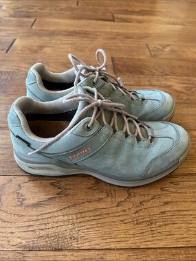 Lowa Locarno GTX Lo Hiking Shoes Sage Green Nubuck Leather Womens Size 8